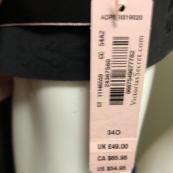 Victoria’s Secret Bra - Picture 4 of 5